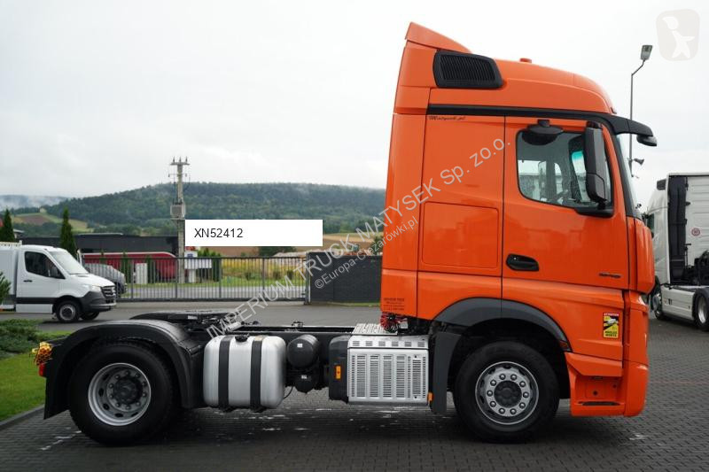 Тягач Mercedes ACTROS  L 1848