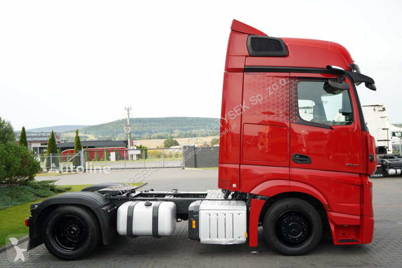 Тягач Mercedes ACTROS 1845