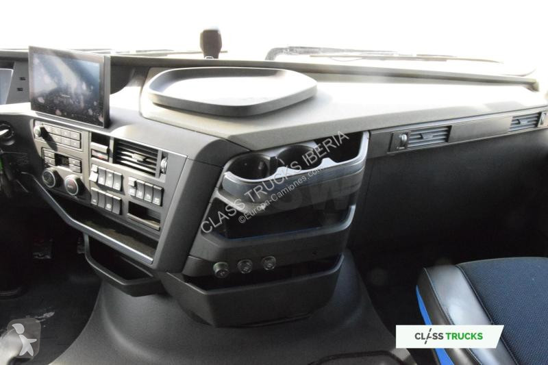Traktor Volvo Globetrotter XL Retarder