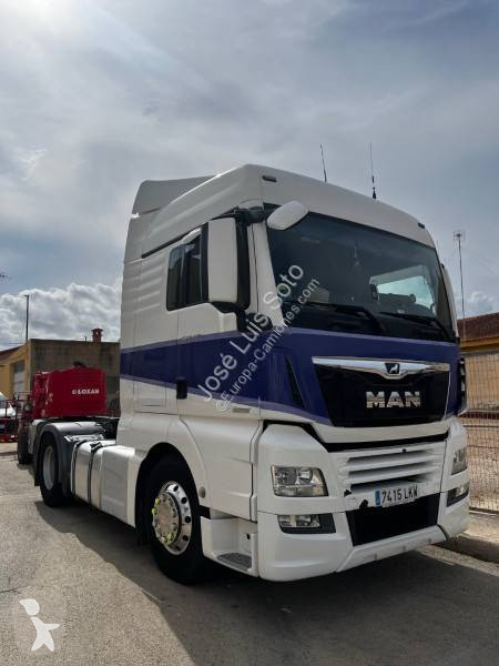 Cabeza tractora MAN 18.470