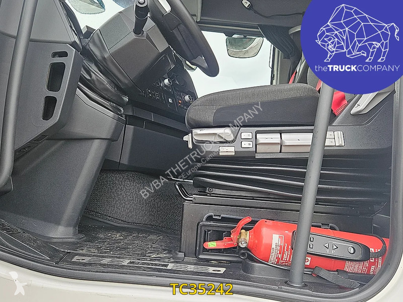 Cabeza tractora Renault T 520