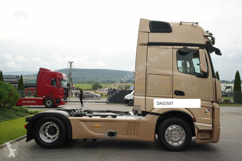 Влекач Mercedes ACTROS 18 53 / BIG SPACE /...