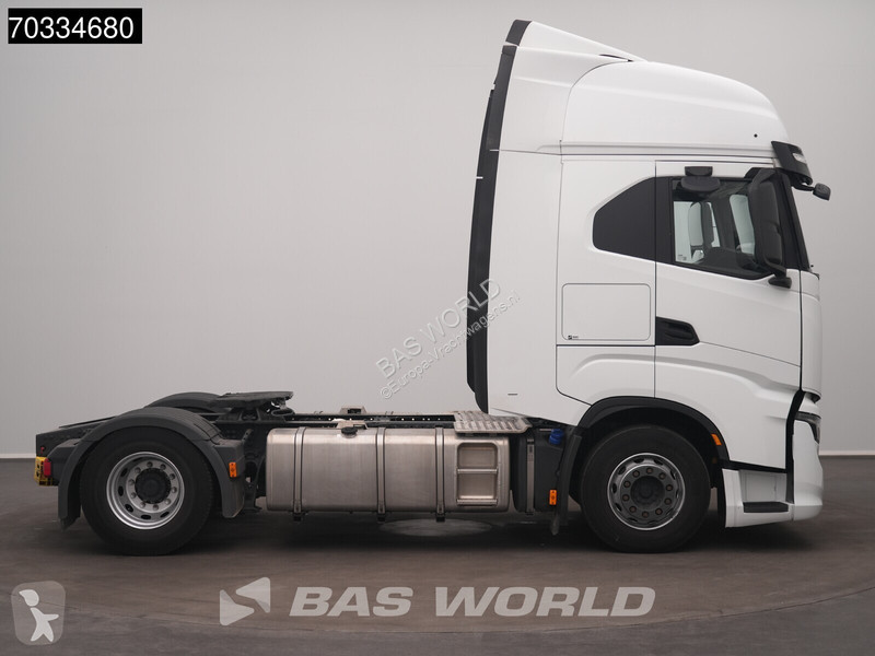 جرار Iveco S-Way 490 4X2 2xTanks ACC