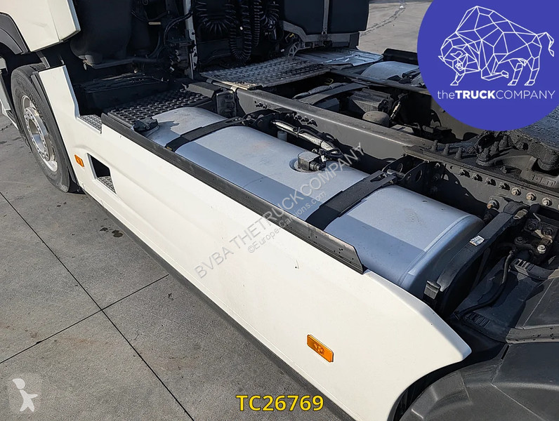 Ciągnik siodłowy Renault T 520