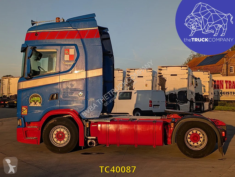 Scania 520 tractor unit