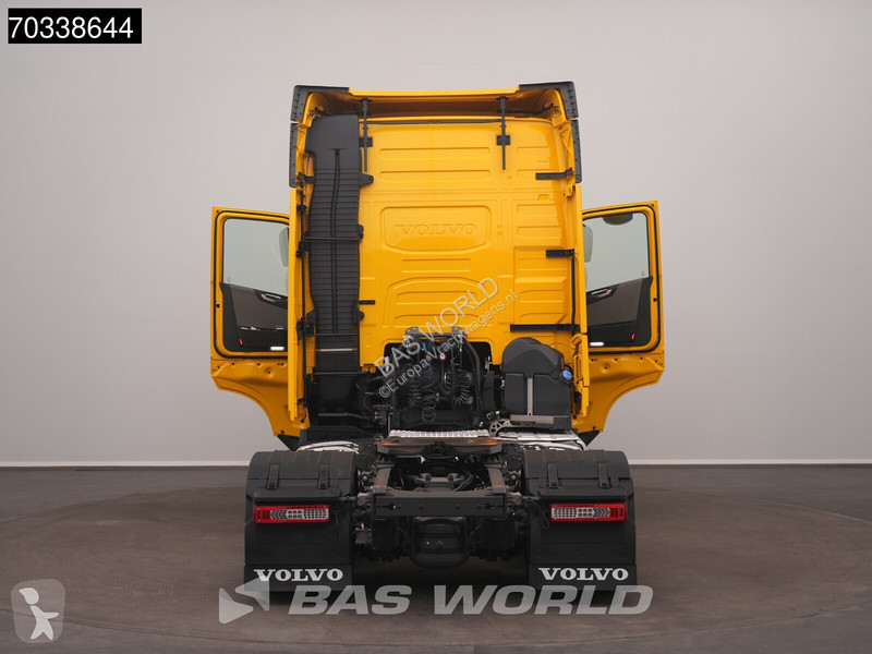 Traktor Volvo FH 460 4X2 Globe Mega 2x Tanks...