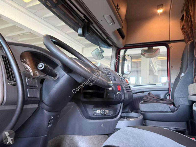 Trekker DAF 480