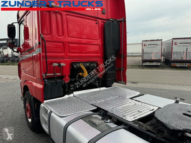 DAF 440 SUPERSPACECAB tractor unit