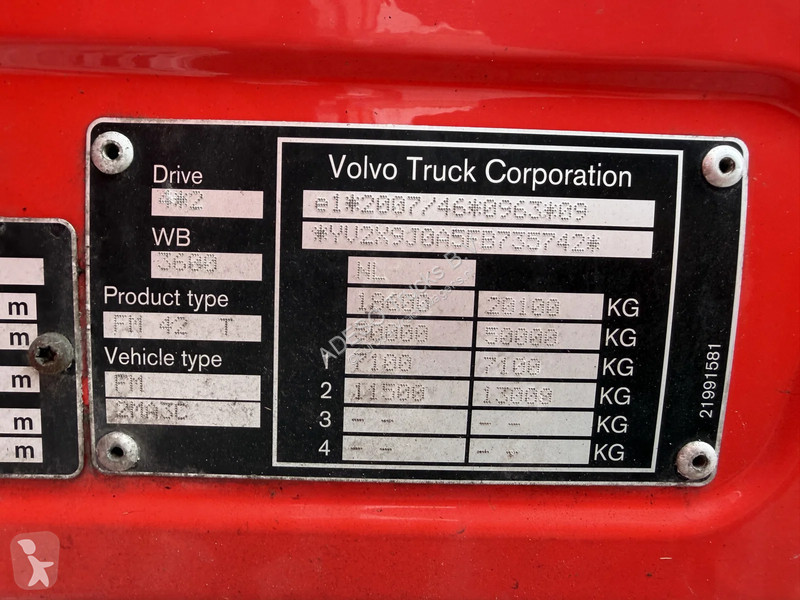 Volvo FM 330  Truck tractor unit