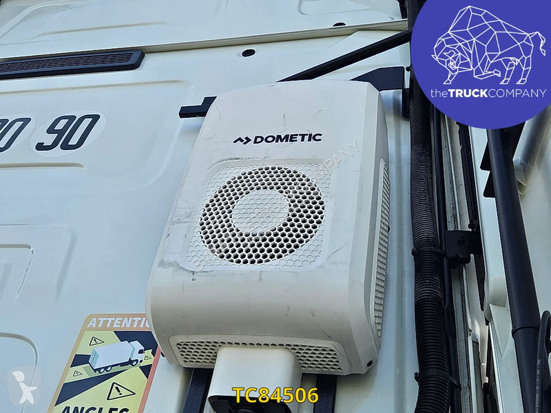 Renault T 520 tractor unit