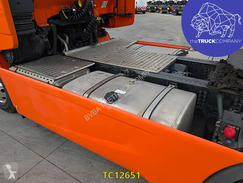 Iveco 570 tractor unit