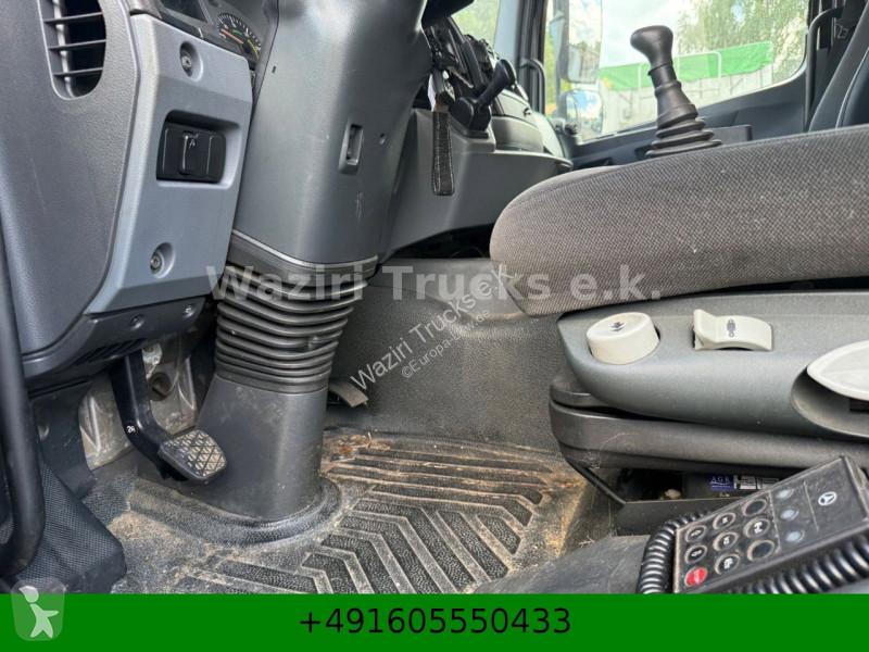 Mercedes 1828 tractor unit