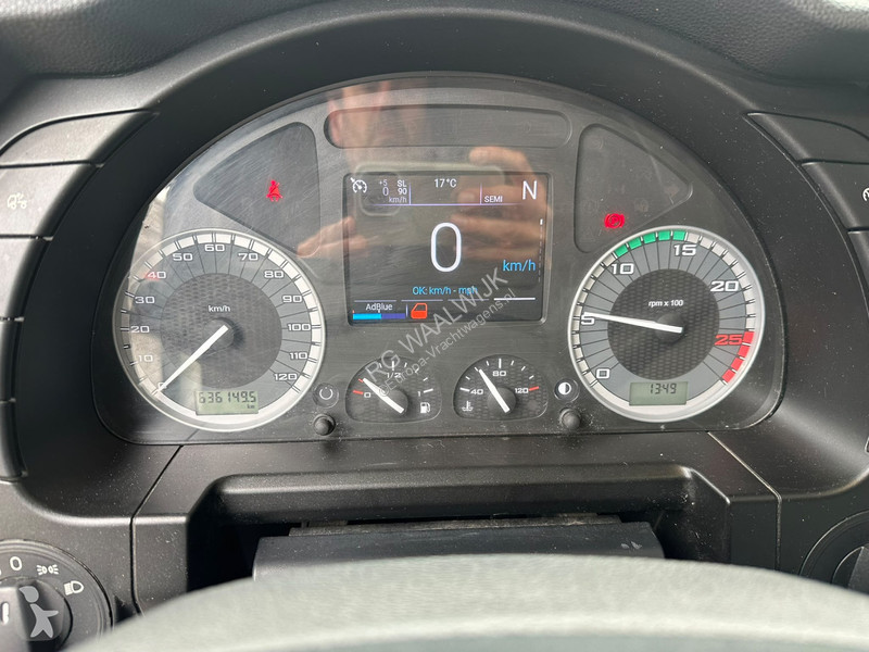 Iveco S Way 510 tractor unit
