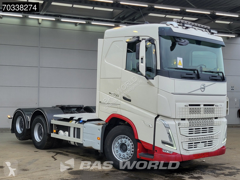 Tahač Volvo 460  6X4 LNG! Retarder Hydraulik...