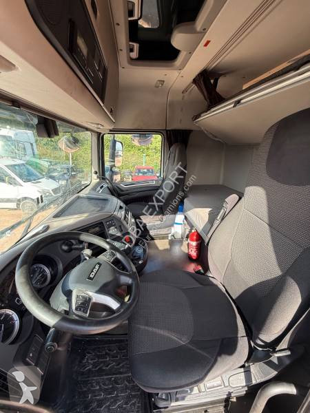 DAF 480 tractor unit