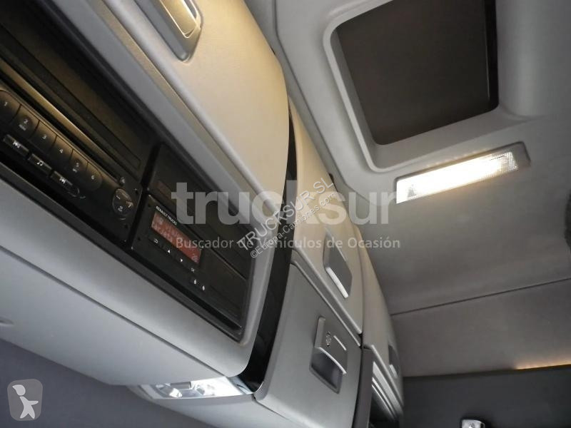 Renault T520 HIGH SLEEPER CAB EVO tractor unit
