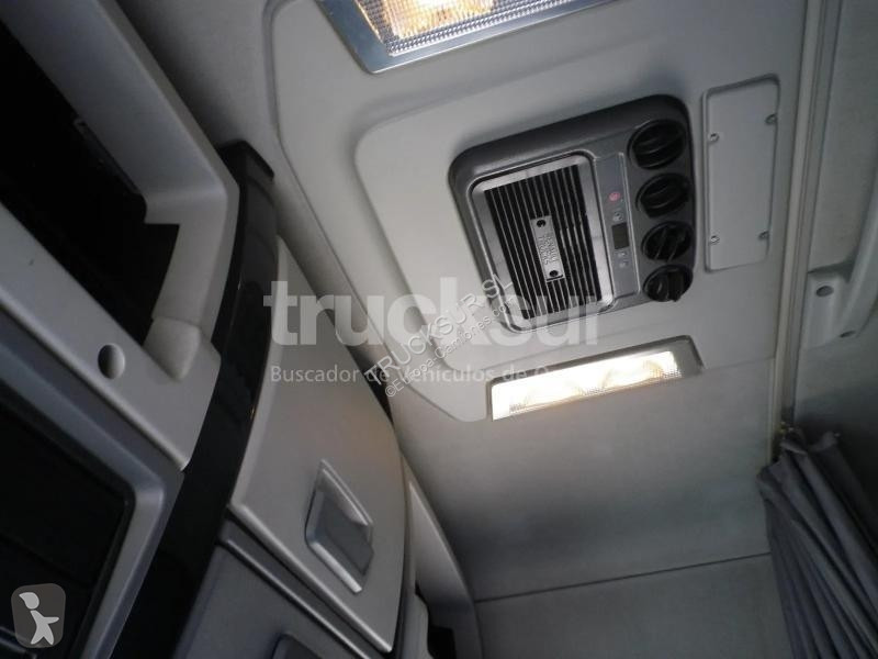 Renault T440 SLEEPER CAB tractor unit
