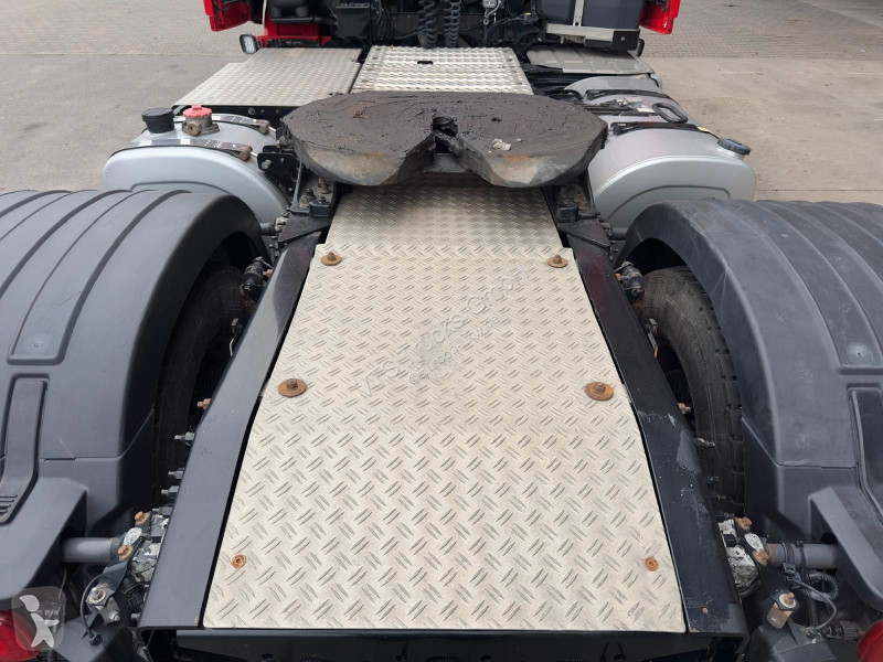 Tahač Volvo 4x2 BL ACC Hydraulik Retarder