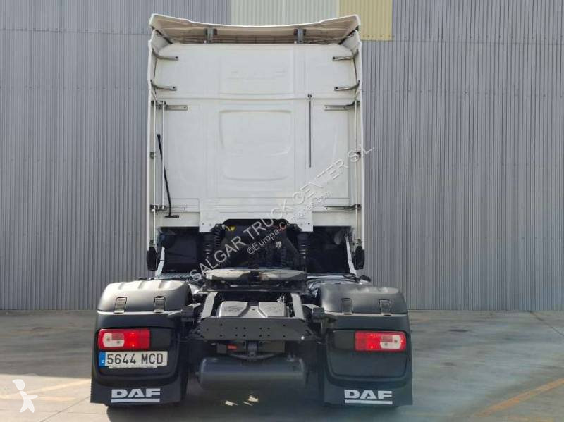 Traktor DAF 480 FT
