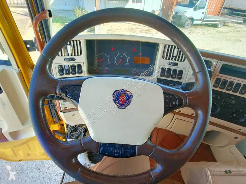 Scania 580 tractor unit