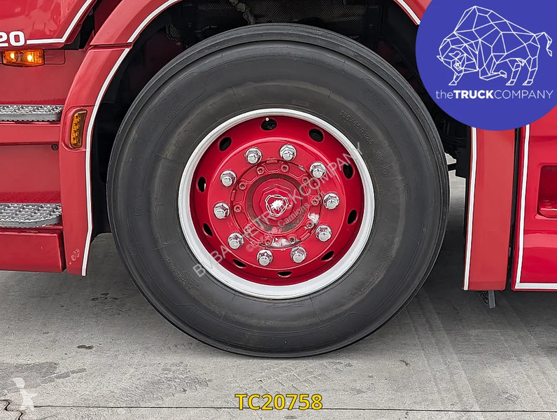 Scania 520 tractor unit