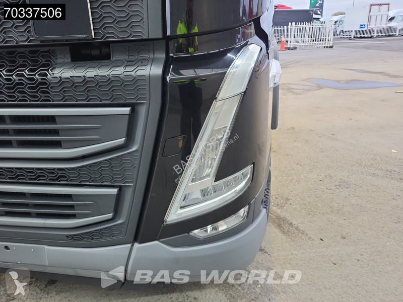 Volvo 460  4X2 ADR! 2xTanks ACC I-ParkCool VEB+...