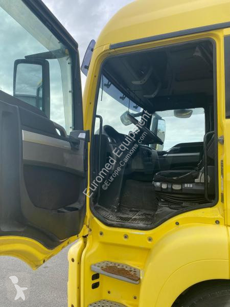 Traktor MAN  18.440