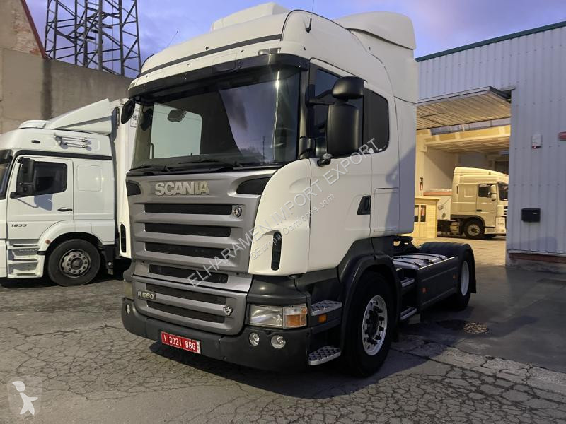 Traktor Scania 560