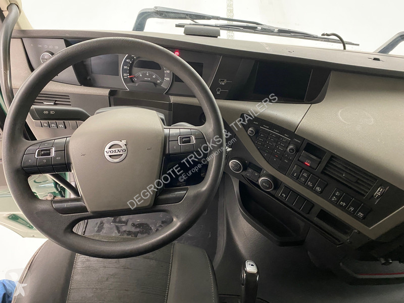 Traktor Volvo 420