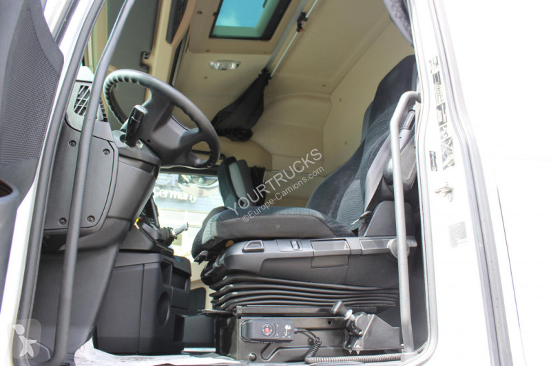 Traktor Mercedes 1848 Retarder Kühlbox ACC...