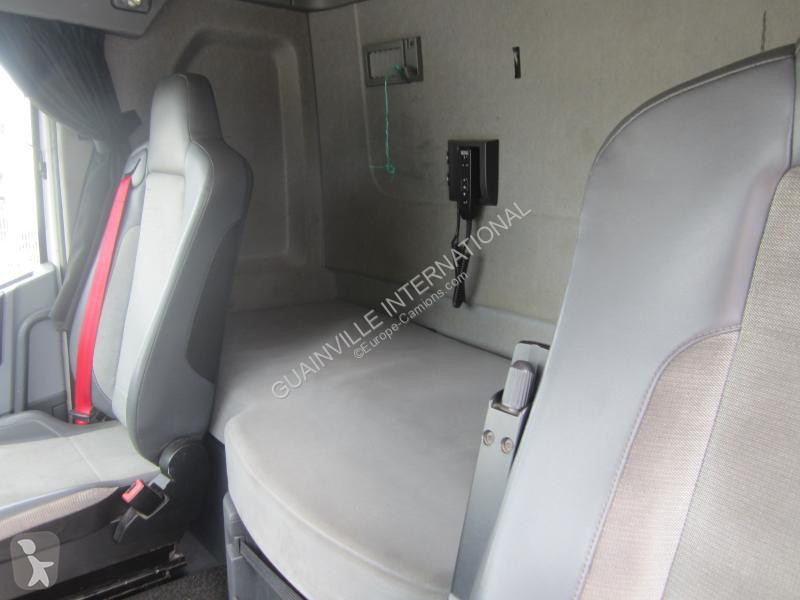 Tahač Renault 440 Gamme T