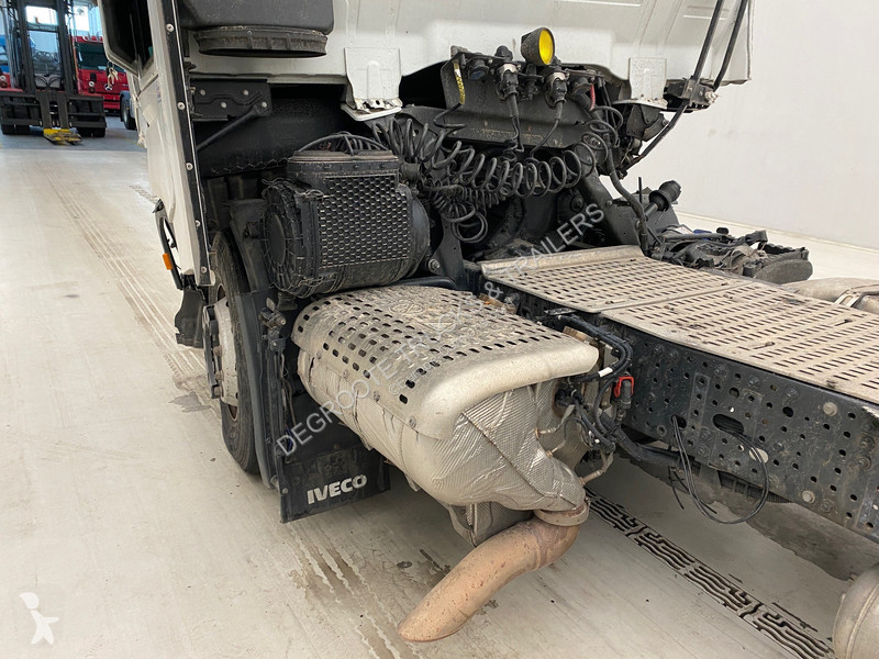 Tractor Iveco 460