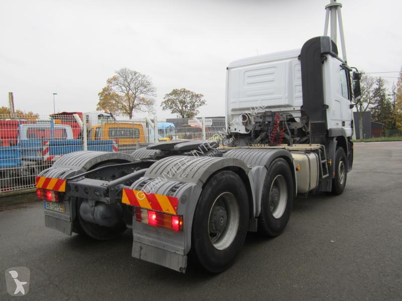 Traktor Mercedes 2651