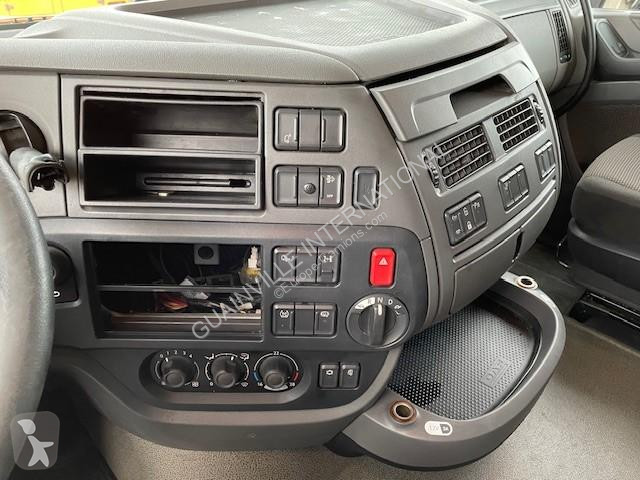 Traktor DAF 460