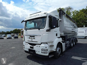 Camion citerne alimentaire MAN