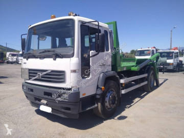 VolvoFL250-18