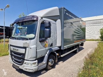 Camion fourgon DAF