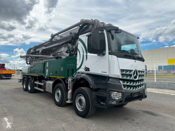 Camion pompe à béton Mercedes neuf