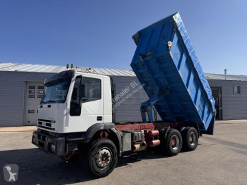 Camion benne TP Iveco