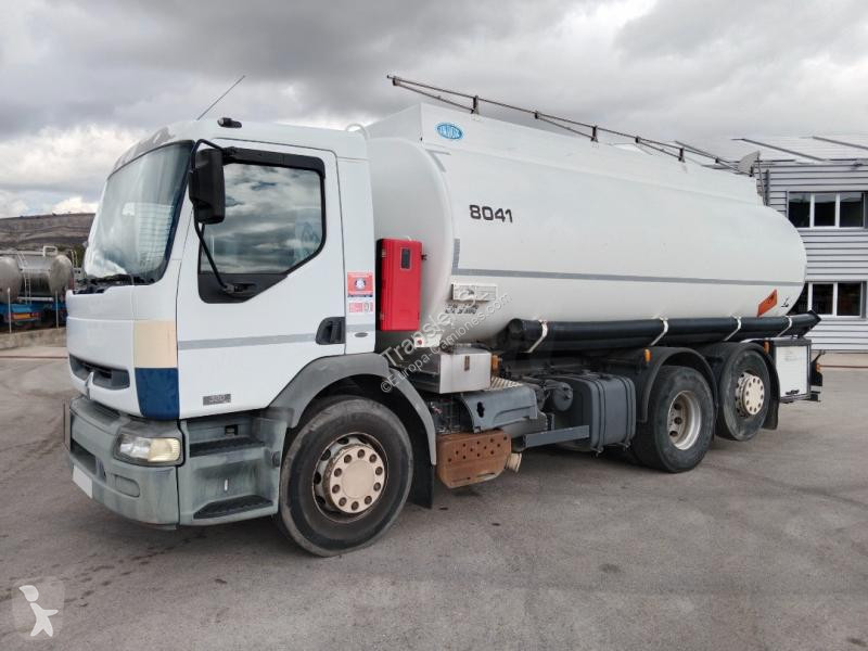 Kamion Renault 320.26 S