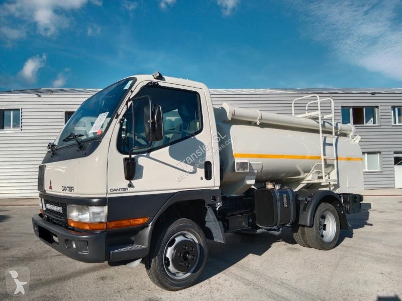 Camion Mitsubishi