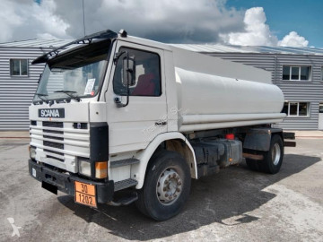 Camion citerne hydrocarbures Scania