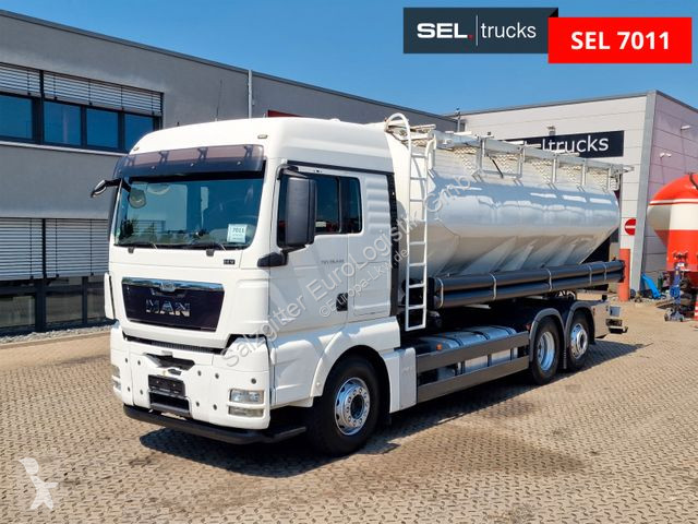 Lastbil MAN TGX 6x2-2 LL/SILO/30.000 l/Lenkachse