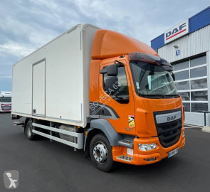 Camion fourgon DAF