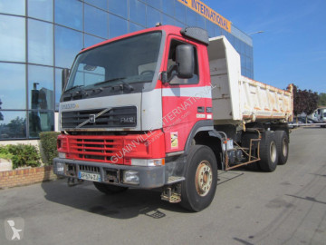 Camion bi-benne Volvo