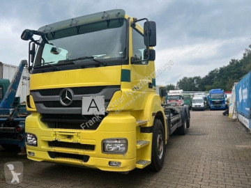 Kamion vícečetná korba Mercedes