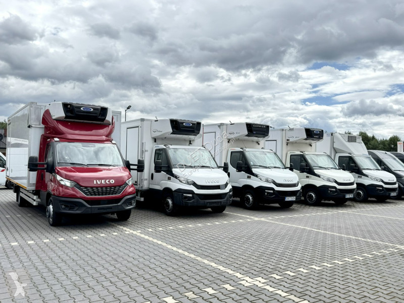 Camion Iveco 70C18 Mroźnia Ściana Grodziowa...