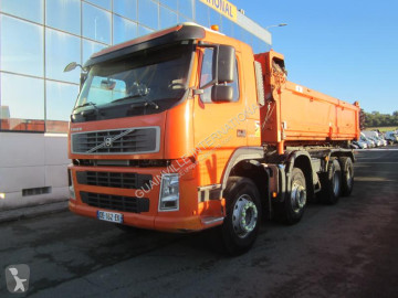 Camion bi-benne Volvo