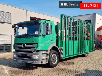 Camion grue Mercedes