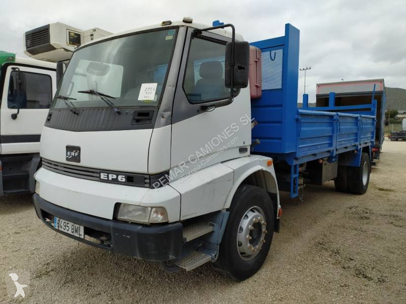 Camion ERF